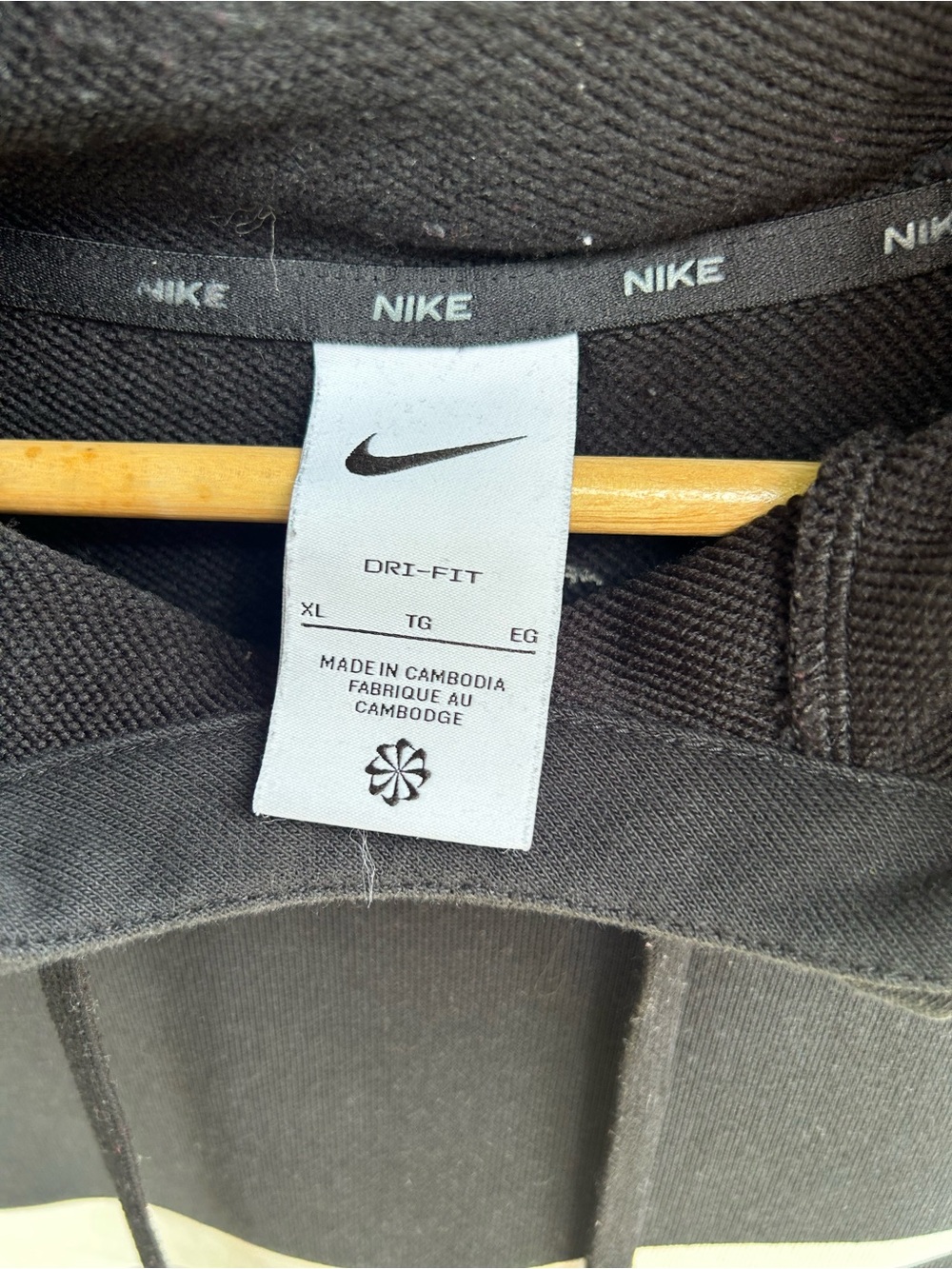 Nike Black Hoodie with White Swoosh Logo - Picture 7 of 7